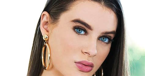 Lana Rhoades Bio, Wiki, Age, Height, Weight, Net Worth,。